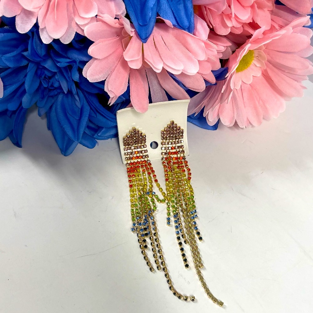 🌈NWT STUNNING FREE PEOPLE EARRINGS